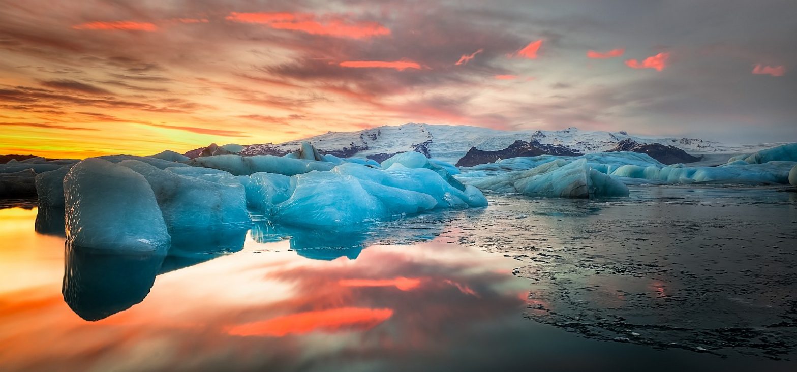 Glacier lagoon