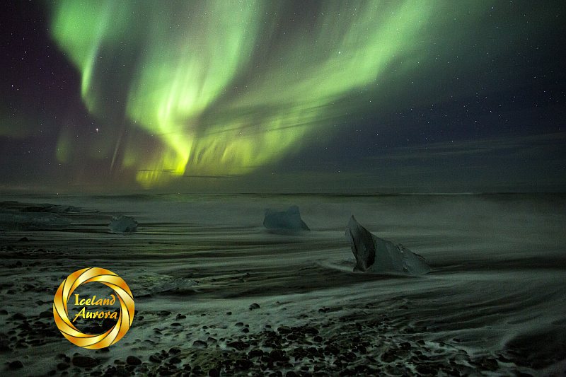 Northern Lights on Diamond Beach