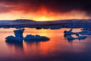 Last rays at Jokulsarlon