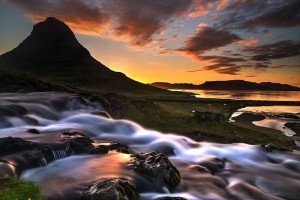 Kirkjufellsfoss Iceland photo location.