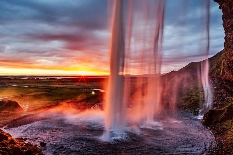 Seljalandsfoss Summer sun #Iceland photo tour