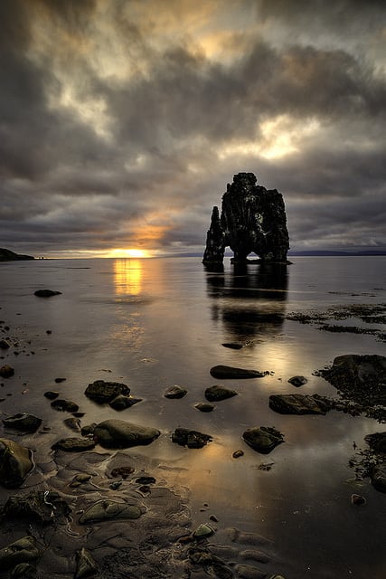 Hvitserkur drinking dragon