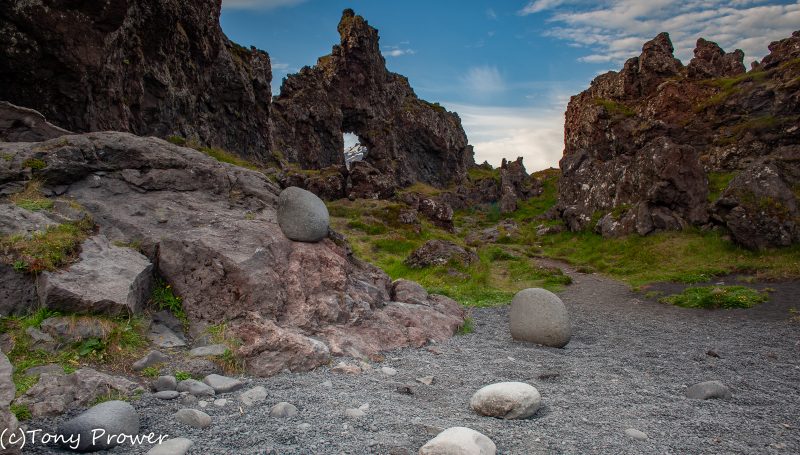 Djúpalónssandur strength stones