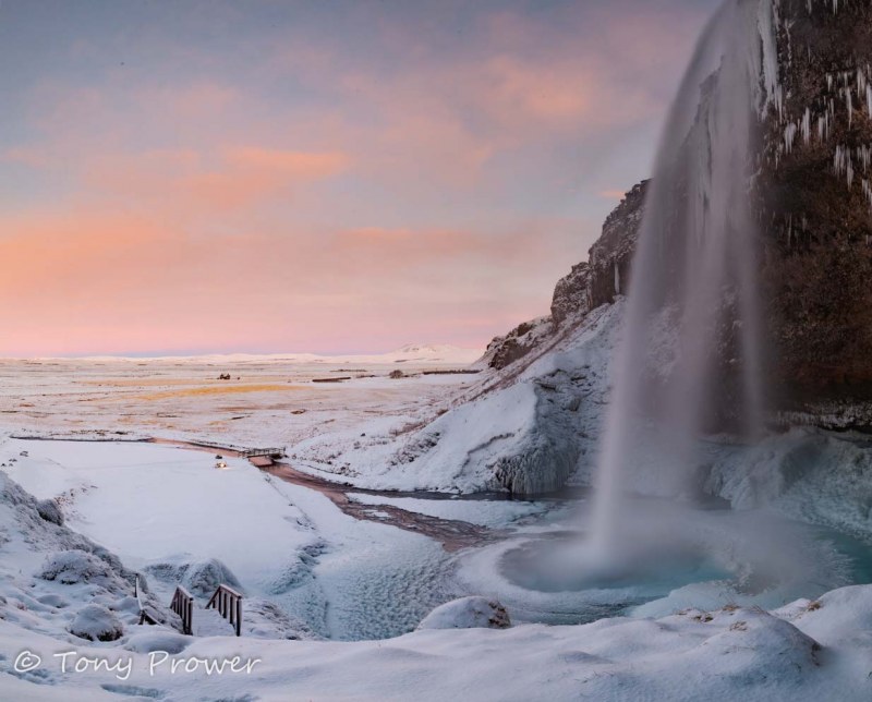 Seljalandsfoss waterfall