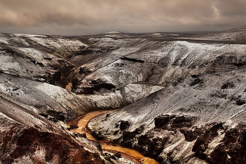 Kerlingarfjöll valley with snow